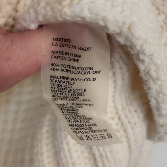 Devoted Luxury Apparel White Knit Sweater - Picture 3 of 4